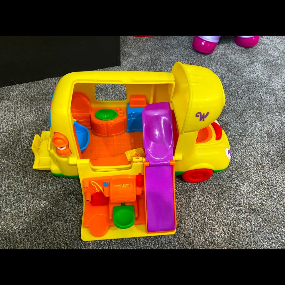Playskool camper